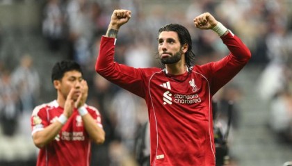 索博斯洛伊：我得感谢阿诺德，这球有点远但我决定冒险试一下